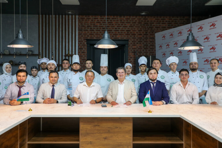 CAEx Food & HoReCa and the Association of Chefs of Uzbekistan Sign Memorandum of Mutual Cooperation